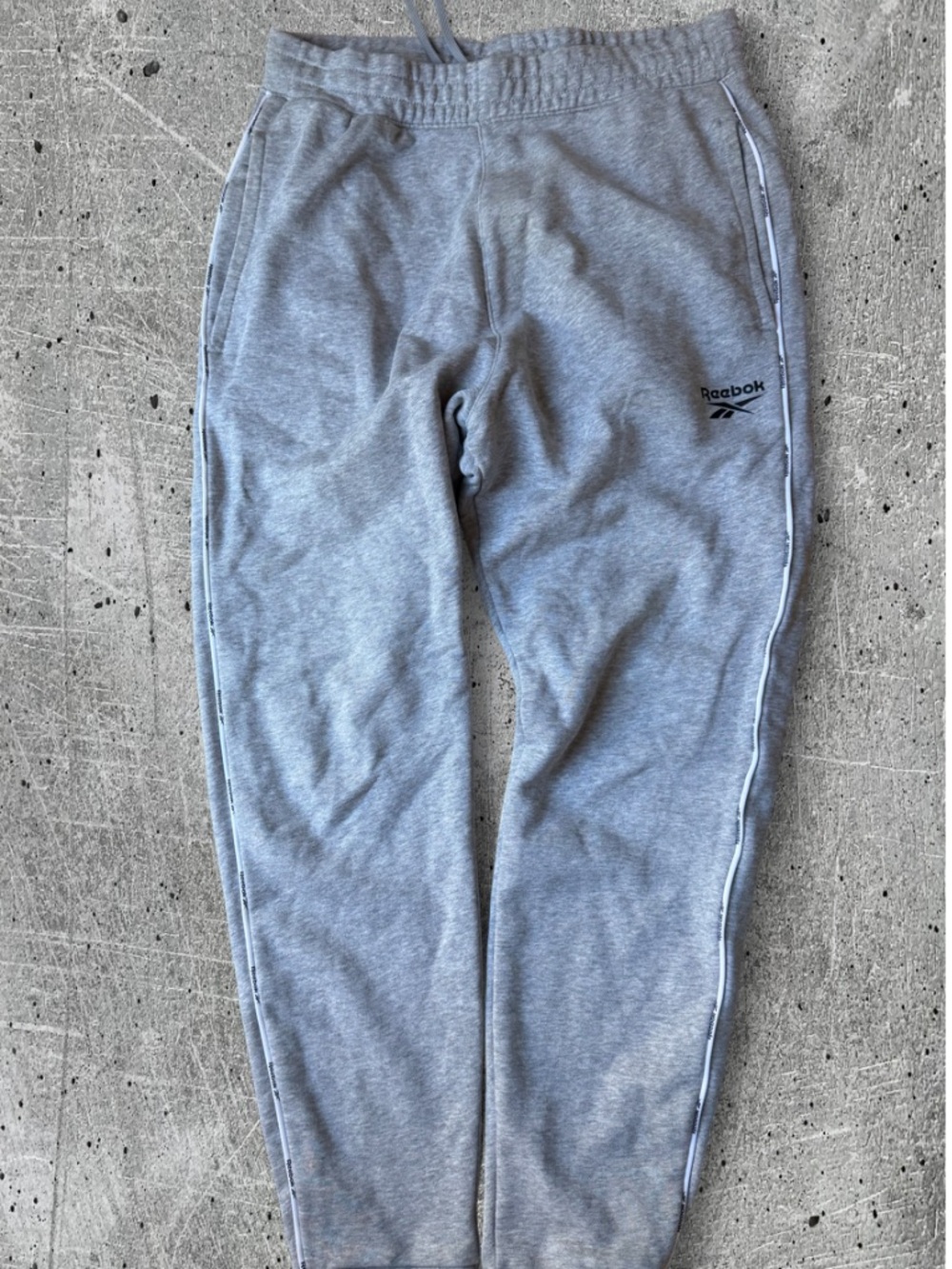 Reebok Men’s Heather Gray Tape Logo Joggers (Size M)